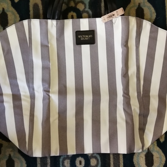 Victoria Secret Tote bag - Picture 2 of 3